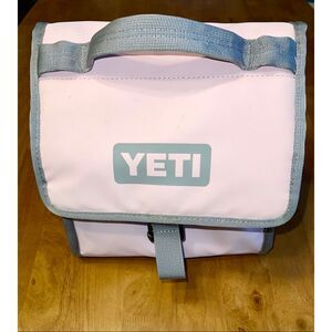 YETI DayTrip Lunch Bag Pink and Gray Coldcell Flex Insulation